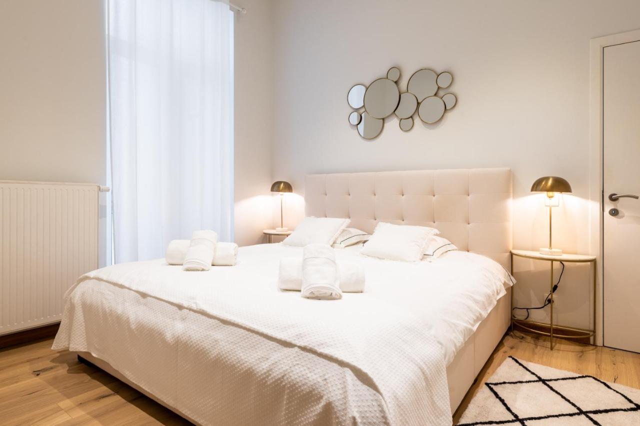 Brussels Centre Bnb Sablon I, II Et V Exterior photo